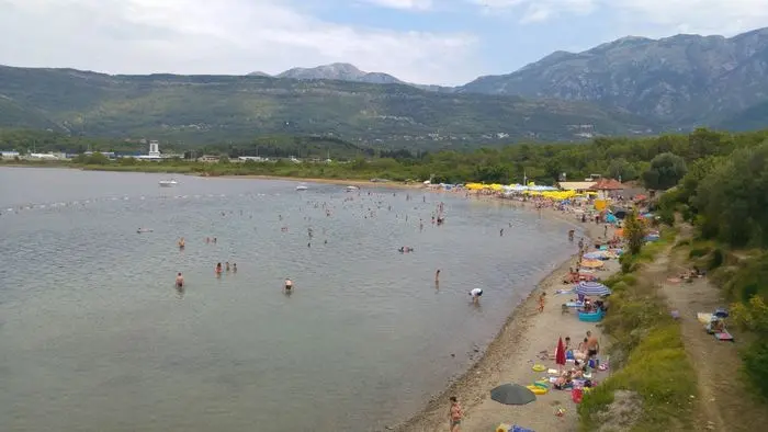 شاطئ كالاردوفو