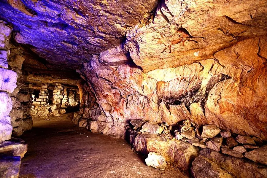 Gadime Cave, Pristina