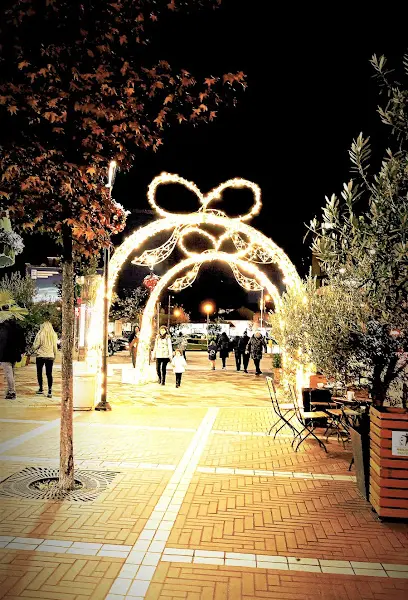 Pazari i Ri (New Bazaar), Tirana