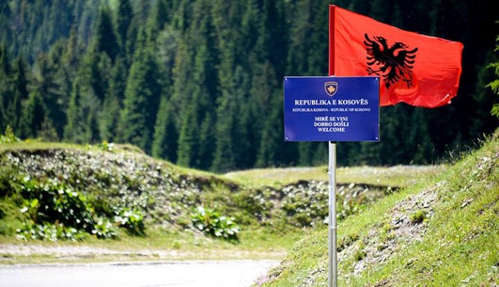 منفذ الجبل الأسود من بيـا – كوسوفا حدود كوسوفو مالي زي ( المناطق الباردة )