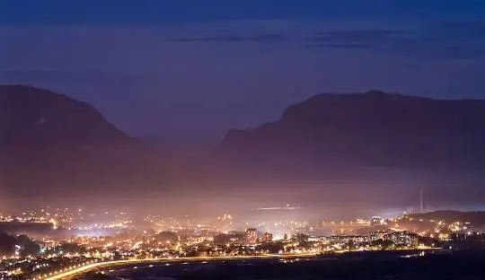مدينة بيرانه