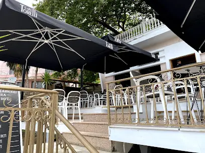 Bar Restorant Ujëvara, Tirana