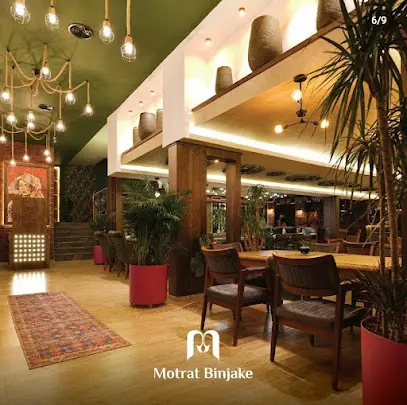 Motrat Binjake Restaurant, Çagllavicë (Pristina)