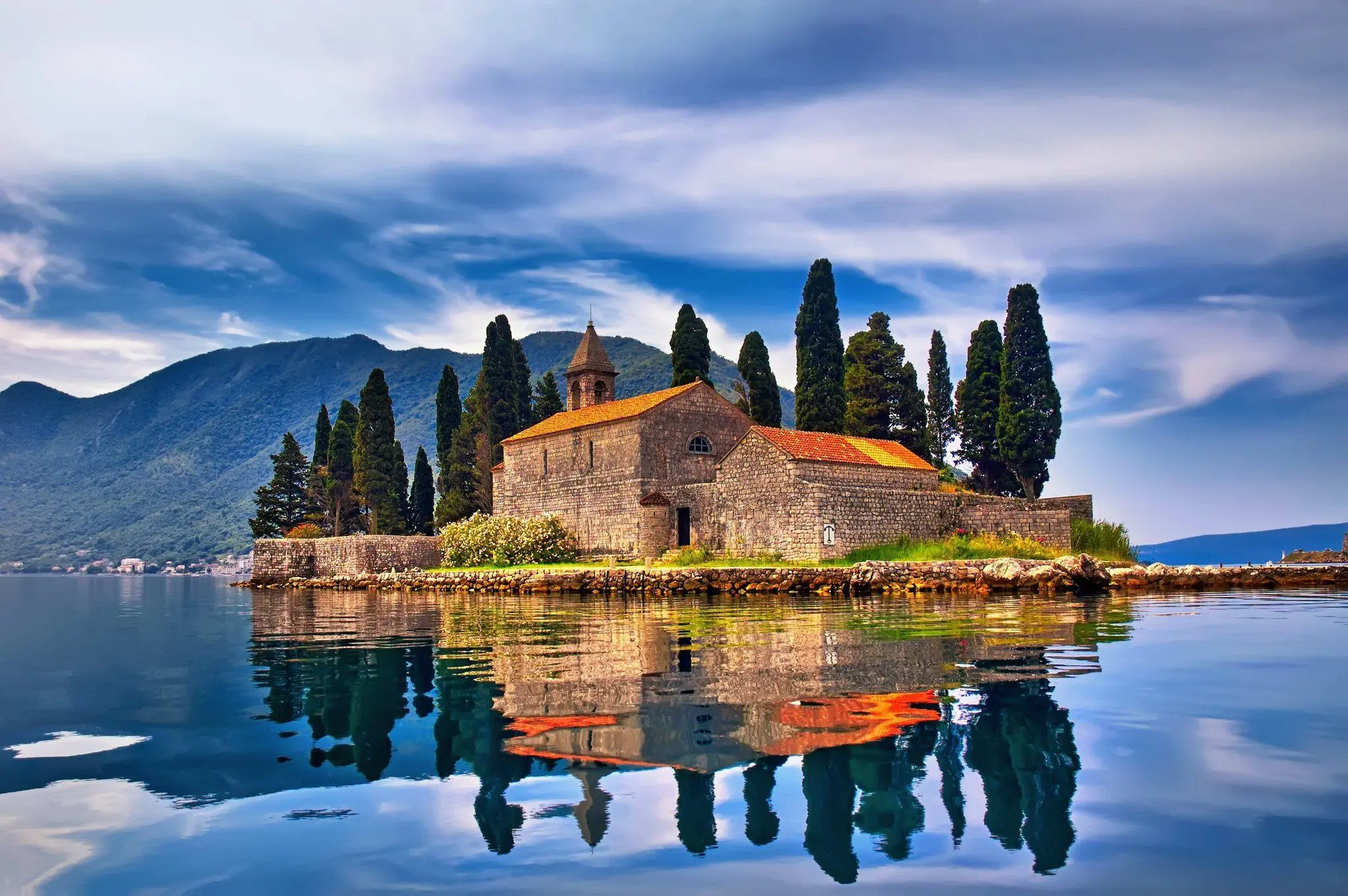 Albania, Kosovo & Montenegro Combined Itinerary: 8 Nights, 9 Days