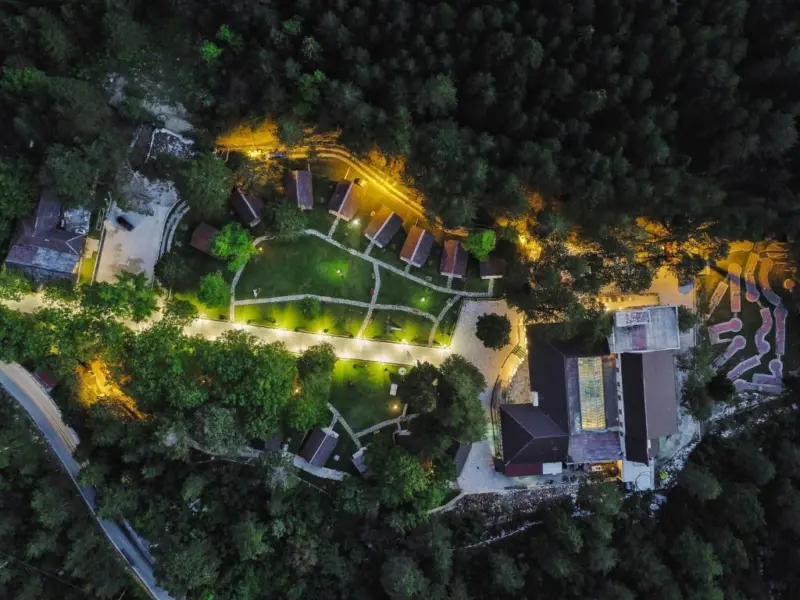 Logora Turist Village Hotel