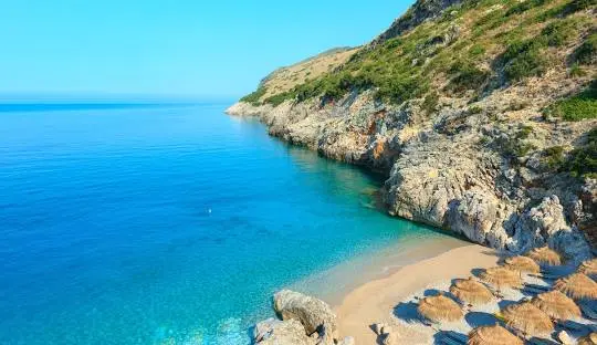 الجداول السياحية في البانيا 5 ليالي 6 أيام